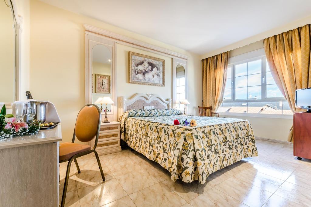Hotel Roma Aurea Talavera de la Reina Zewnętrze zdjęcie